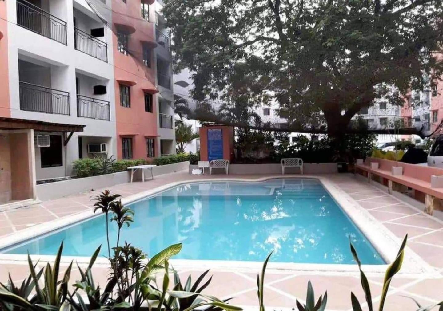Otravel Hostel 5 Minutes From Mactan Airport 막탄 외부 사진